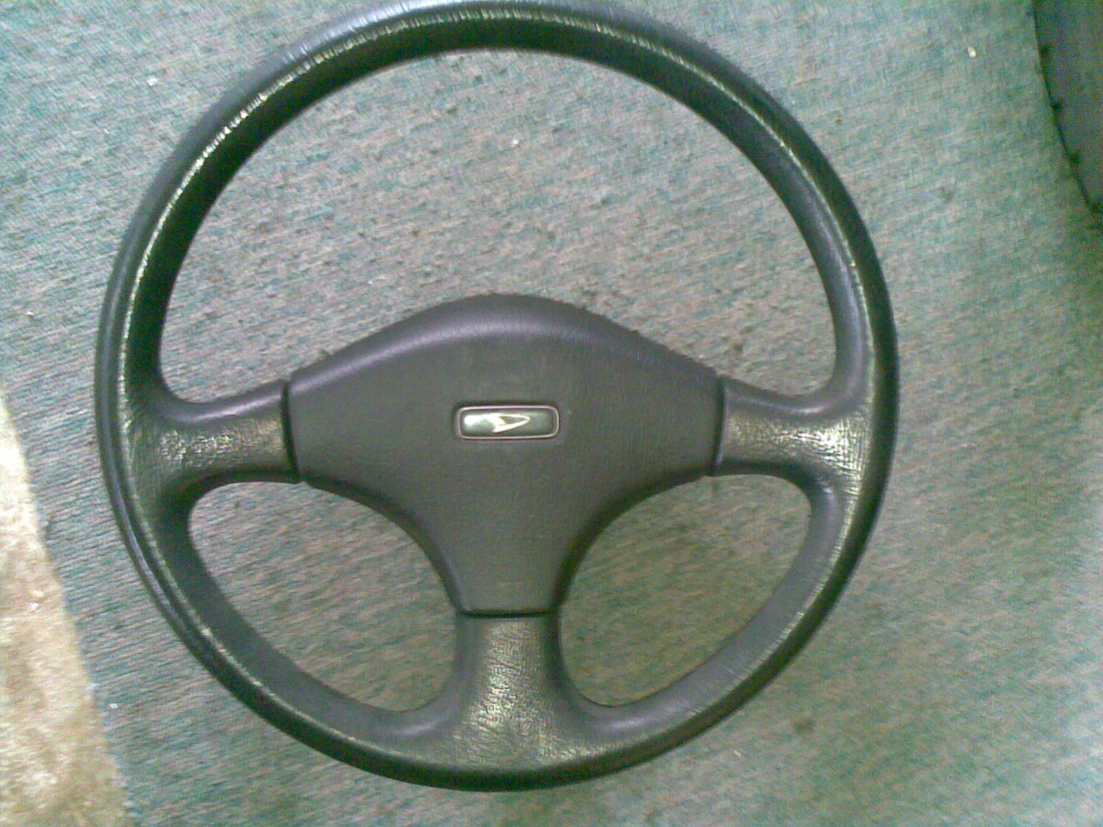 777: wheel steering daihatsu