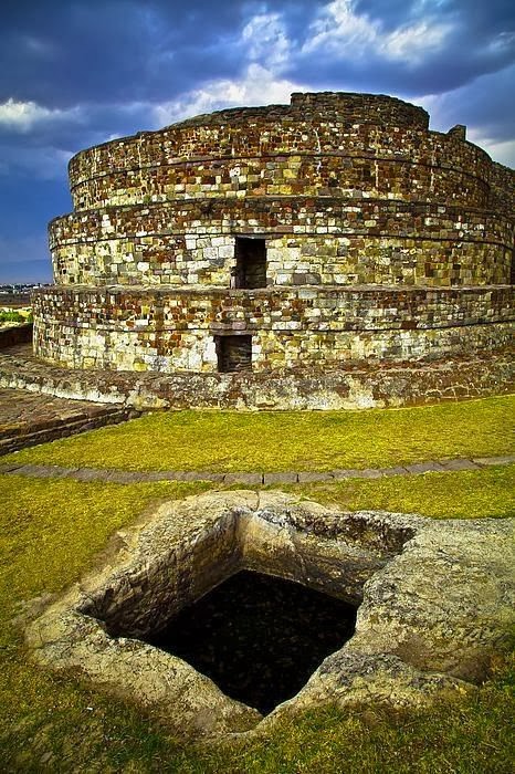 A1 Pictures Calixtlahuaca Near Toluca, Mexico