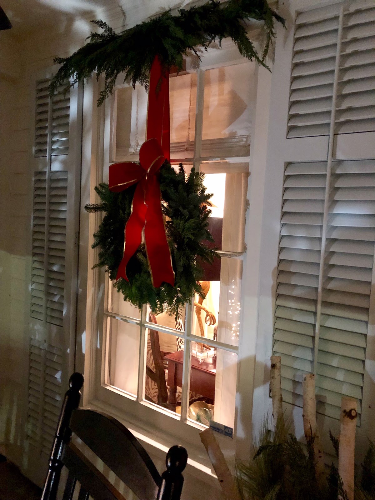 The Uptown Acorn: From Our Home to Yours {Christmas Facade at Night}