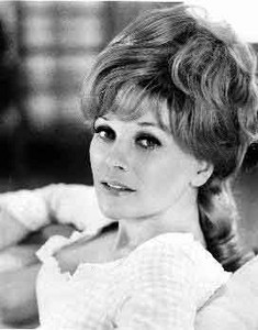 Ronin's Fortress: Joanna Moore