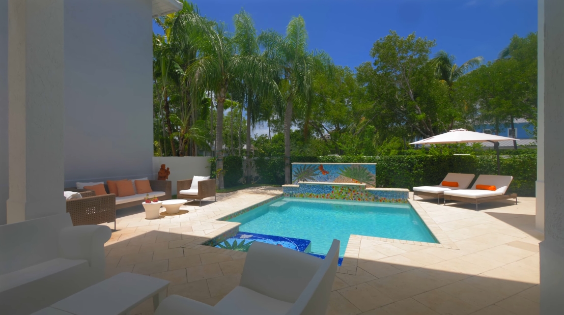 Tour 16 Turtle Walk, Key Biscayne Luxury Home vs. 39 Interior Design Photos