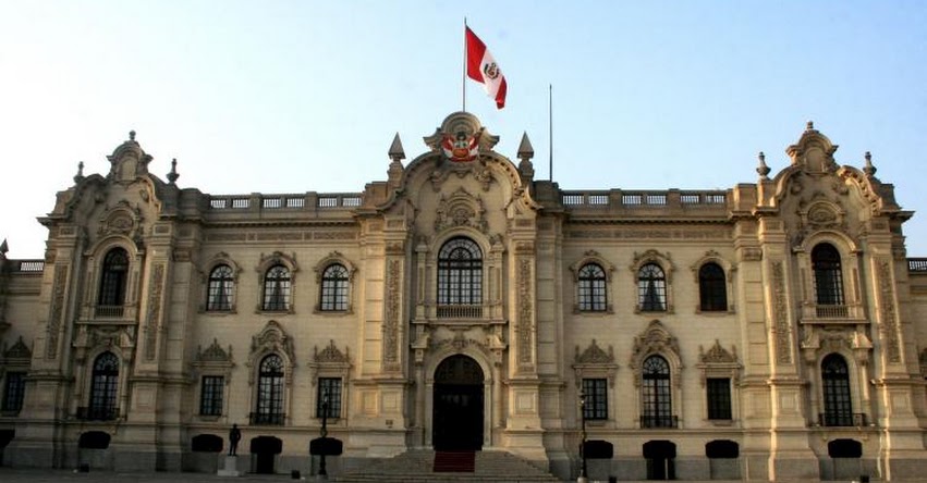 Nuevo Ministro de Economía juramentará esta tarde en Palacio de Gobierno Nuevo Ministro de Economía juramentará esta tarde en Palacio de Gobierno