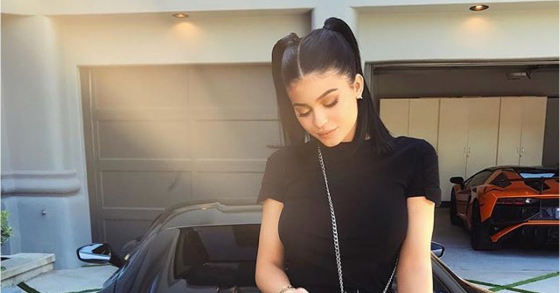 What Does LB Mean On Instagram? - Kylie Jenner
