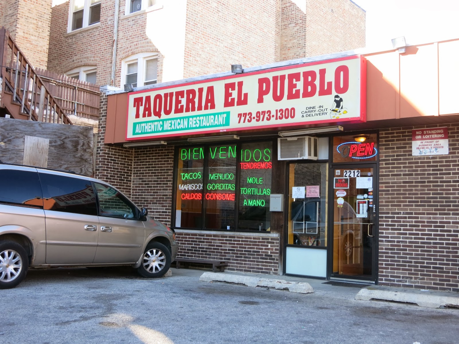 Smokin' Chokin' and Chowing with the King Introducing the Chicago Taco