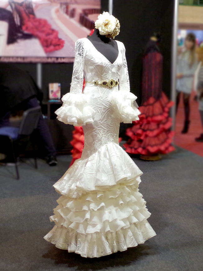 Traje de flamenca blanco