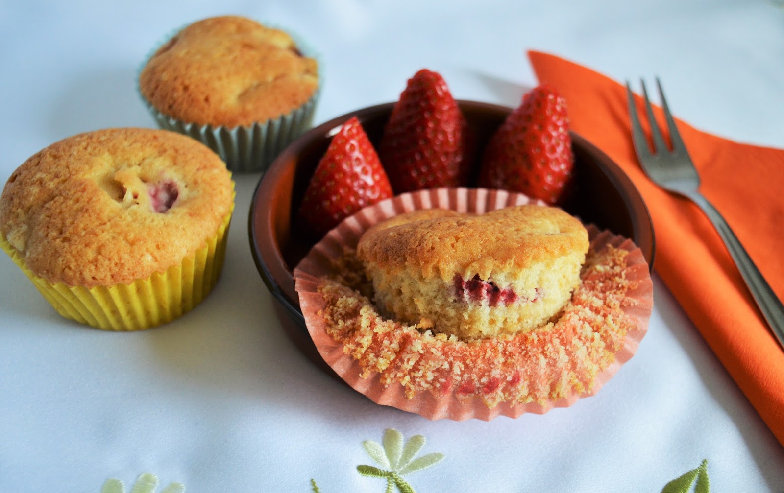 Christine&amp;#39;s Crazy Cuisine: Vanille-Erdbeer-Muffins