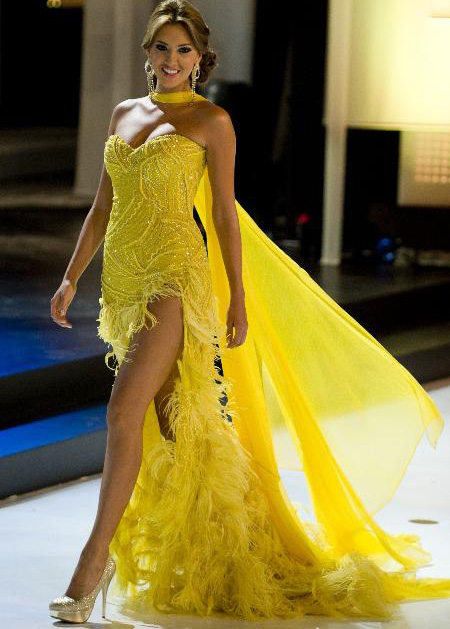 Daniella Alvarez: Miss Colombian 2011