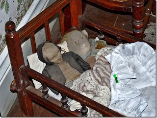 10 Boneka Terseram di Dunia 10 Boneka Terseram di Dunia