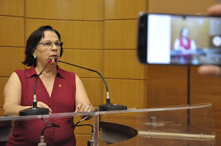 “ANA LULA”: Deputada Ana Lúcia muda de nome para homenagear o ex-presidente Lula “ANA LULA”: Deputada Ana Lúcia muda de nome para homenagear o ex-presidente Lula