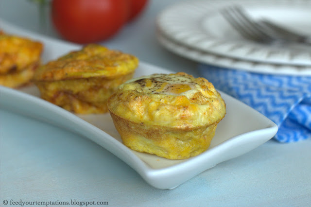 omelet in muffin tin, egg in muffin tin, mini quiches in muffin pan, omelet in cupcake pan recipe, omelet in oven recipe, omelet in oven