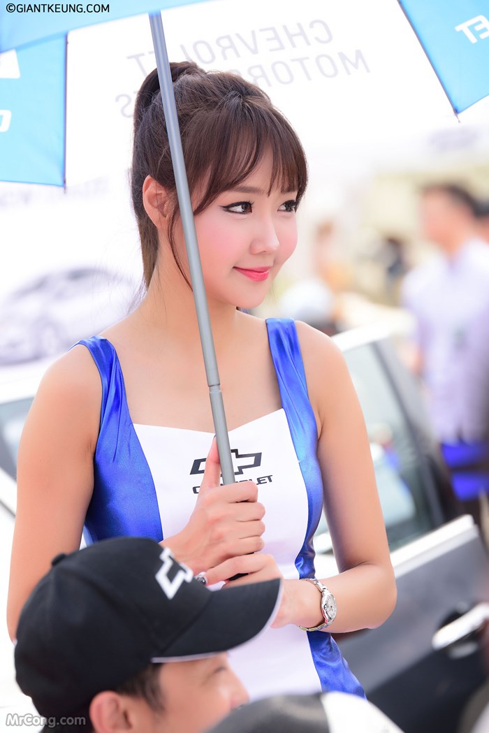 Jo In Young's beauty at CJ Super Race, Round 1 (80 photos)