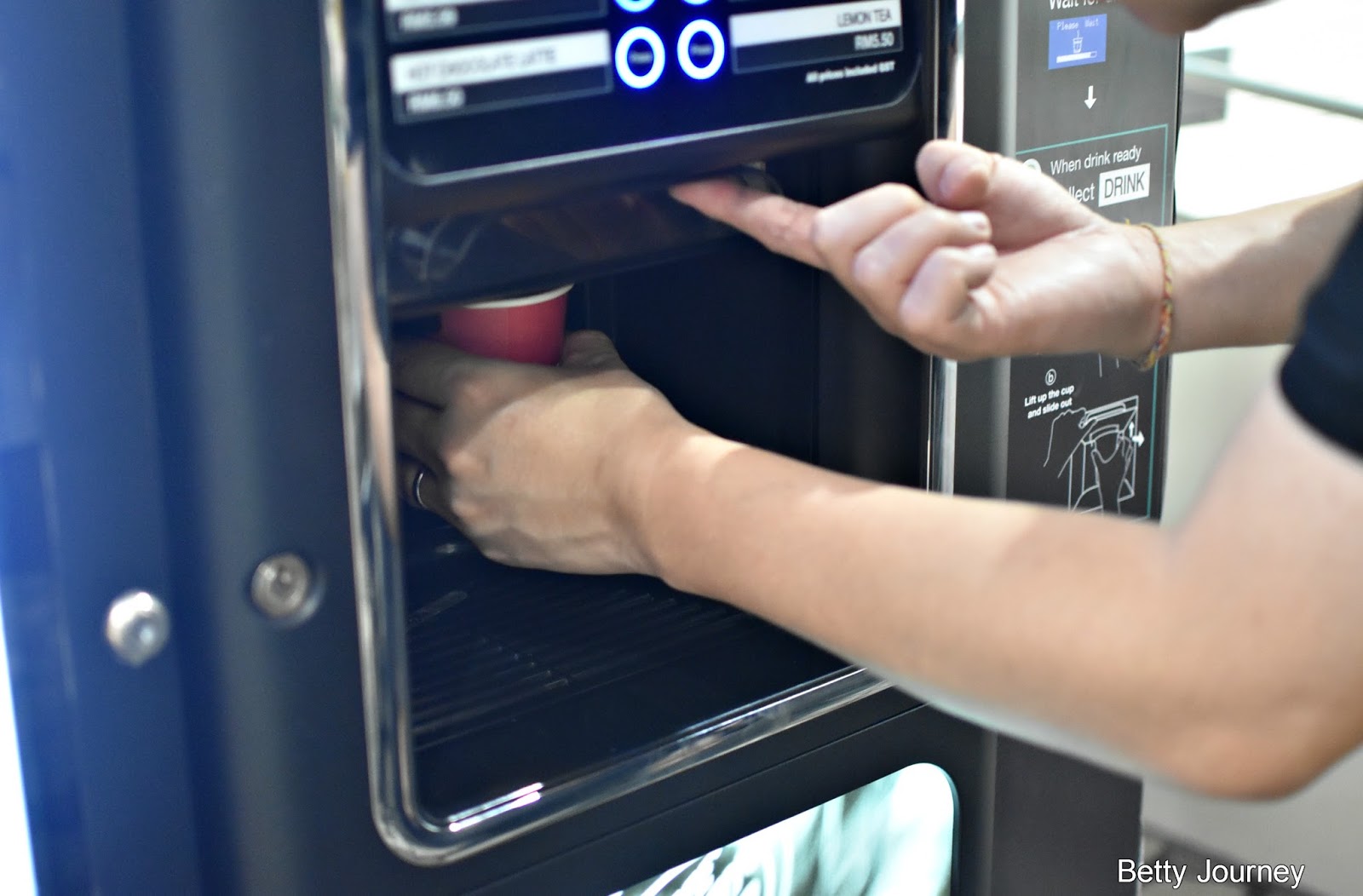 Betty's Journey vBarista New Cashless Coffee Vending Machine In Malaysia