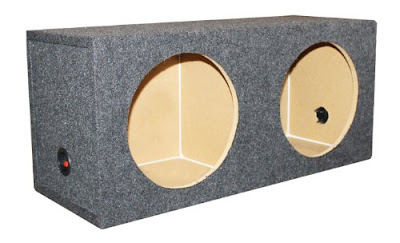 sealed subwoofer box make it sound better and louder