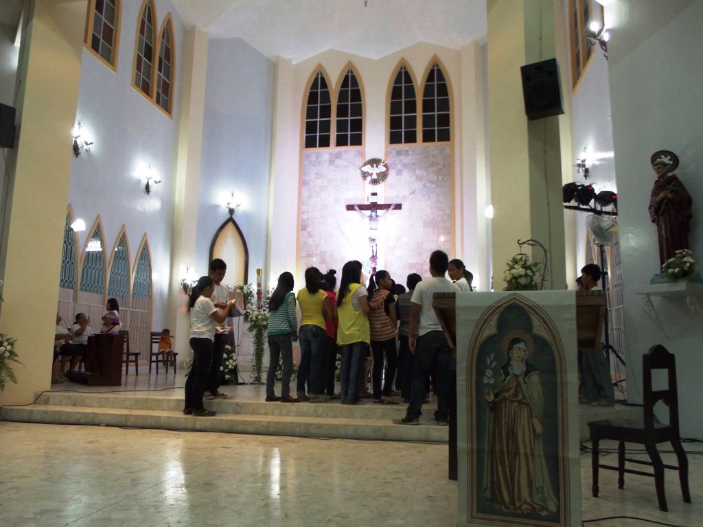 My Calbayog Diary: The relic of St. Clare at the Poor Clare Monastery