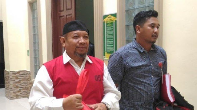 'Gituin' Mahasiswinya, Oknum Dosen di Lampung Divonis 1 Tahun 4 Bulan Penjara 'Gituin' Mahasiswinya, Oknum Dosen di Lampung Divonis 1 Tahun 4 Bulan Penjara