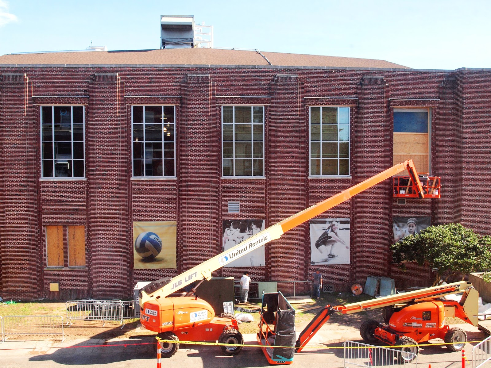 angels and people, life in New Orleans new windows
