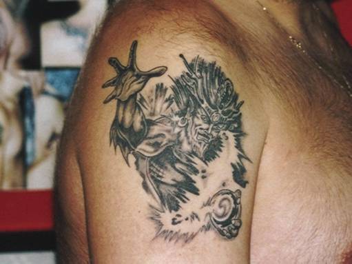 Tatuagem guerreiro no ombro Tatuagens na NET