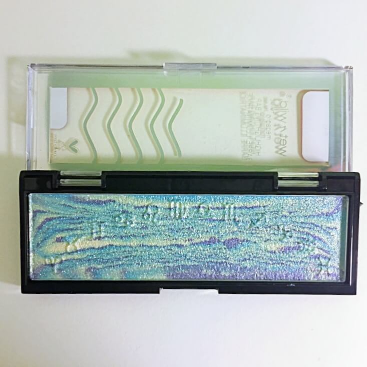 wet n wild megaglo Highlighting Bar Water wet n wild megaglo Highlighting Bar Water