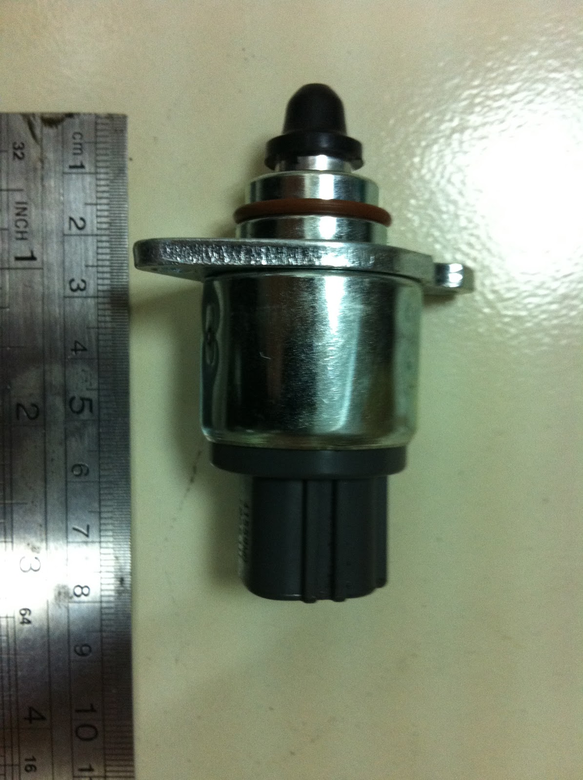 SURYANA MOTOR: Sensor idle speed control avanza