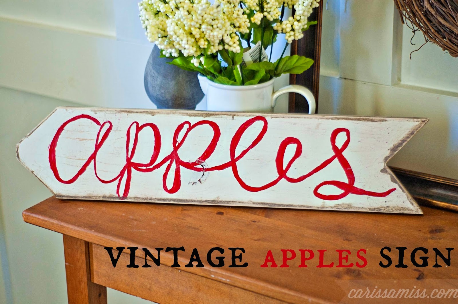 Carissa Miss: Vintage Apple Sign