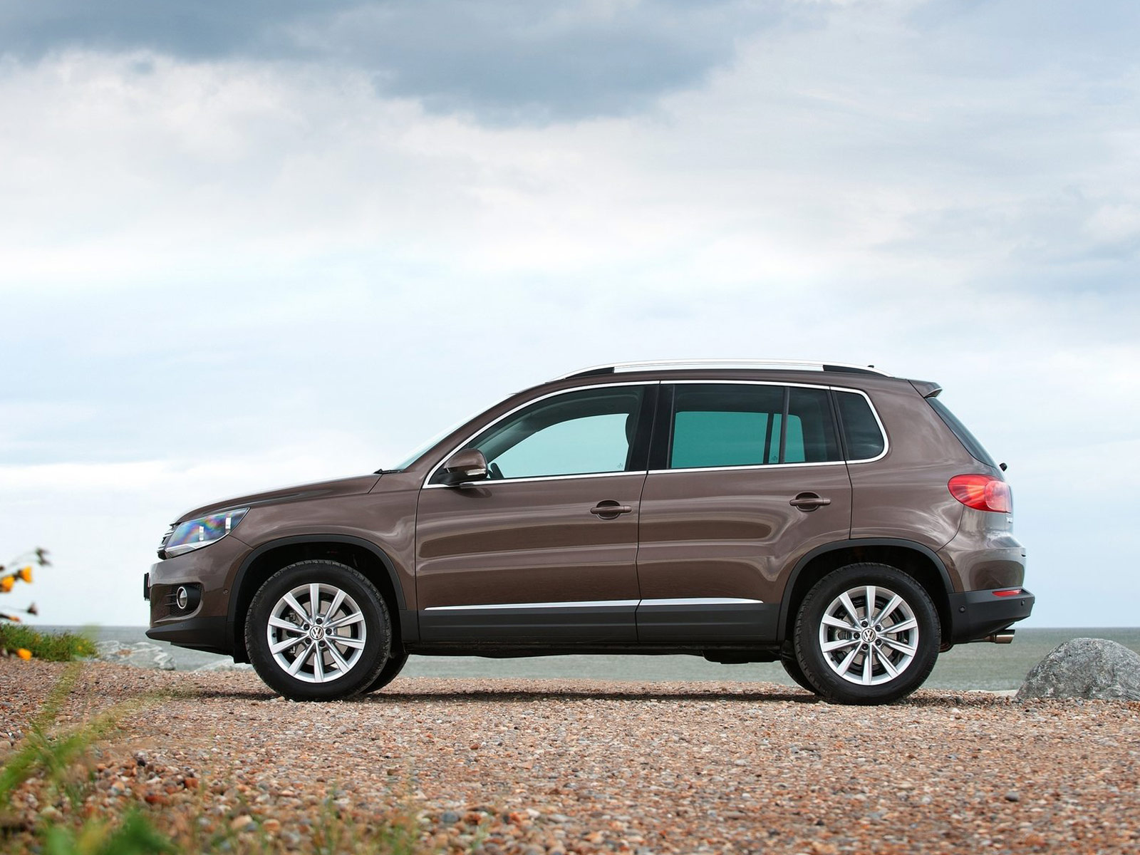 2012 VW Tiguan Volkswagen wallpapers, review, features