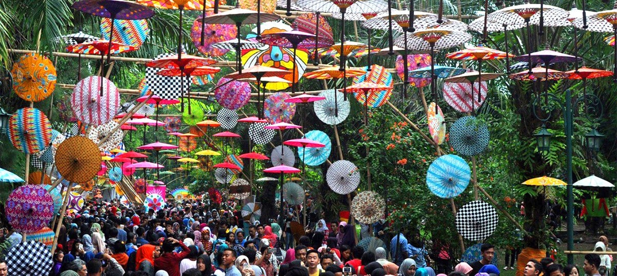 Indonesia Umbrella Festival 2017 at Pura Mangkunegaran, Solo Tourism