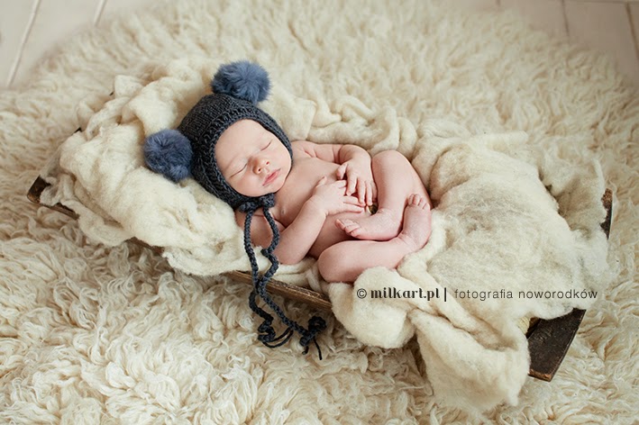 fotografia noworodkowa niemowlęca dziecięca, poznań, fotograf dziecięcy, fotograf joanna jaśkiewicz MILKart, sesja zdjęciowa niemowlaka, zdjęcia małych dzieci, sesje zdjęciowe noworodków,  