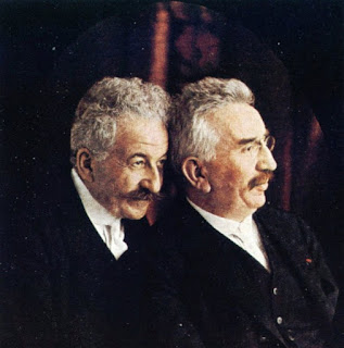 Auguste e Louis Lumière. 1914 circa.