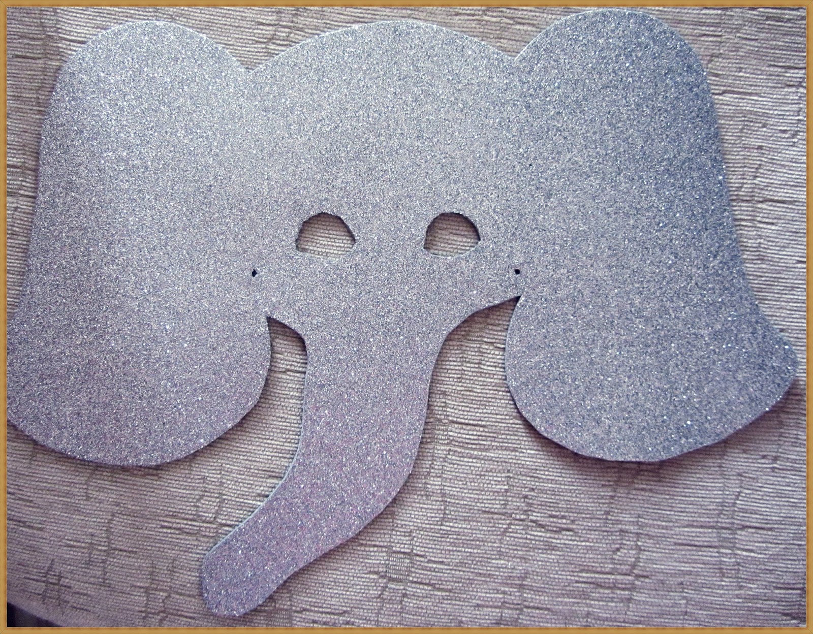 Melike�nin Bloğu Çocuklar için yüz maskesi yapımı ))