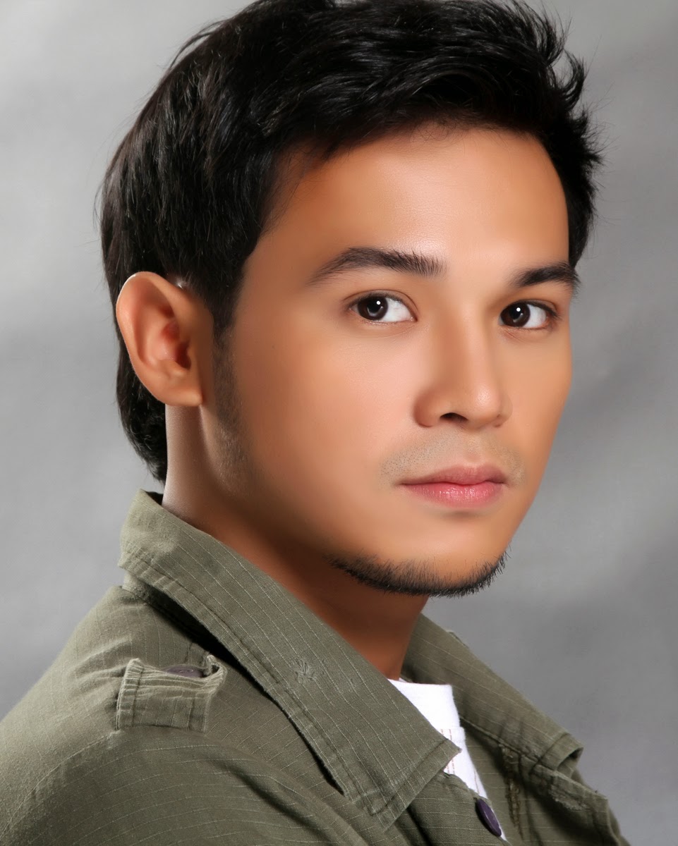 Man Central Alwyn Uytingco Headshot