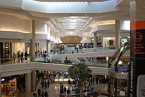 abercrombie woodfield mall
