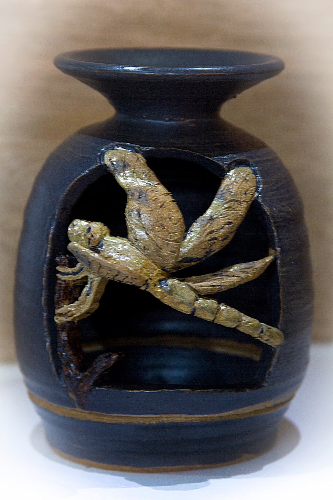 KICKED AND THROWN POTTERY STUDIO Making a Candle Luminary, Step by Step