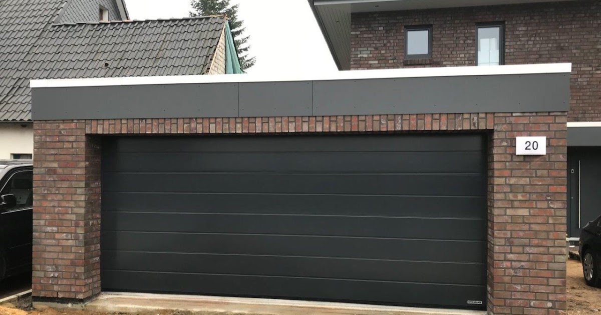 Bautagebuch von Thommy und Stephan: Das Garagentor ist da