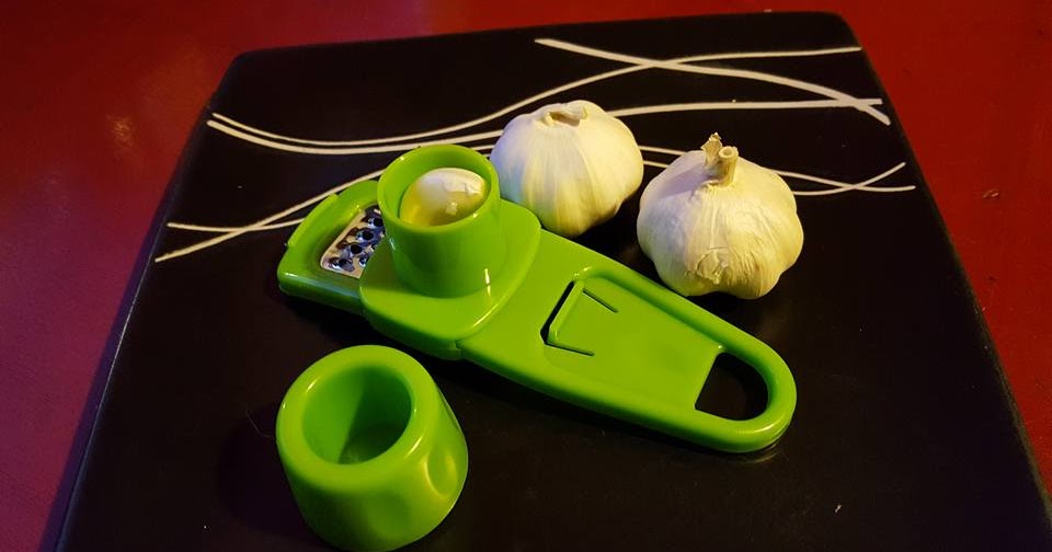 GARLIC GRATER