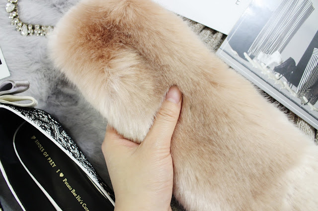 the throw company review, the throw company blog review, faux fur company uk, faux fur blog review, faux fur headband review, faux fur headband outfit, the throw company blog review