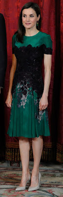 Robe Carolina Herrera / escarpins Magrit