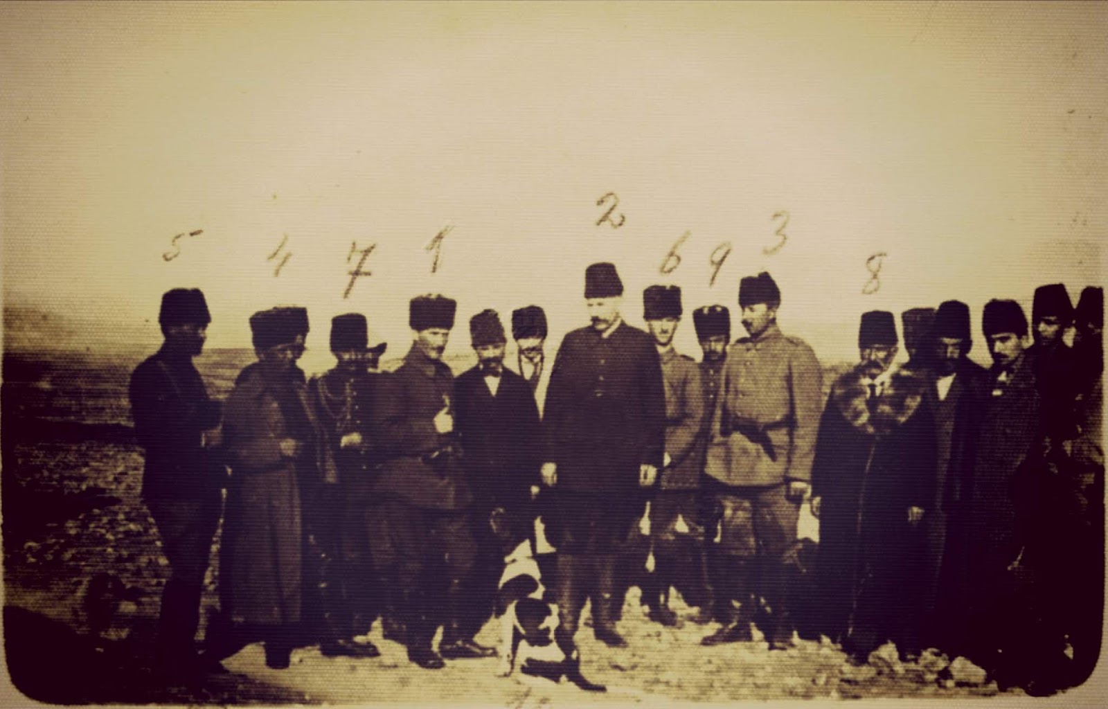 ataturk un askeri yasaminda suriye