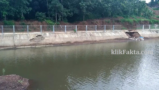 Wakil Rakyat di Jepara Angkat Bicara Soal Megaproyek Embung (penelusuran seri-4) 1 WhatsApp%2BImage%2B2018 03 06%2Bat%2B08.17.57