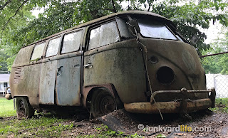 After being pulled, stretched, twisted and shaken the Kombi looks a bit worse than she did in the woods.