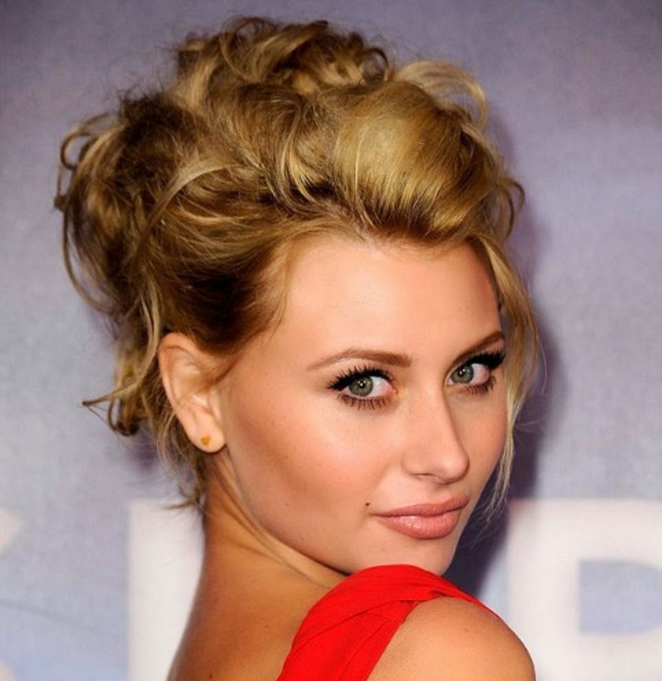 Aly Michalka Wallpapers Free Download | Theroyalspeaker