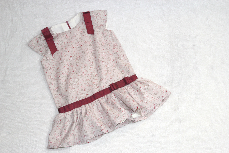 DIY Costura: Vestido de niña con cintura baja (patrón molde gratis)