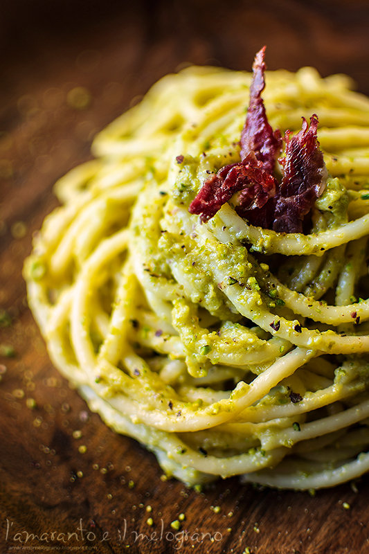 Pasta al pesto di pistacchio e speck è un ricetta creata ...