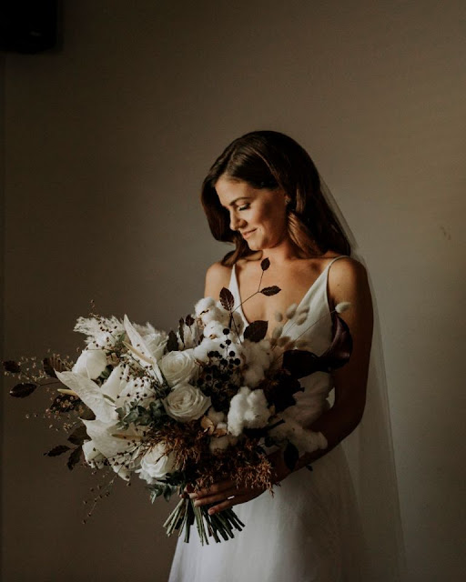 WEDDING FLOWERS PERTH BRIDAL BOUQUET INSTALLATIONS Keeper Creative Photography
