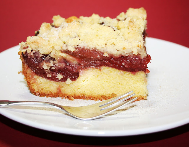 Aga backt und kocht: Pflaumen-Streusel-Kuchen