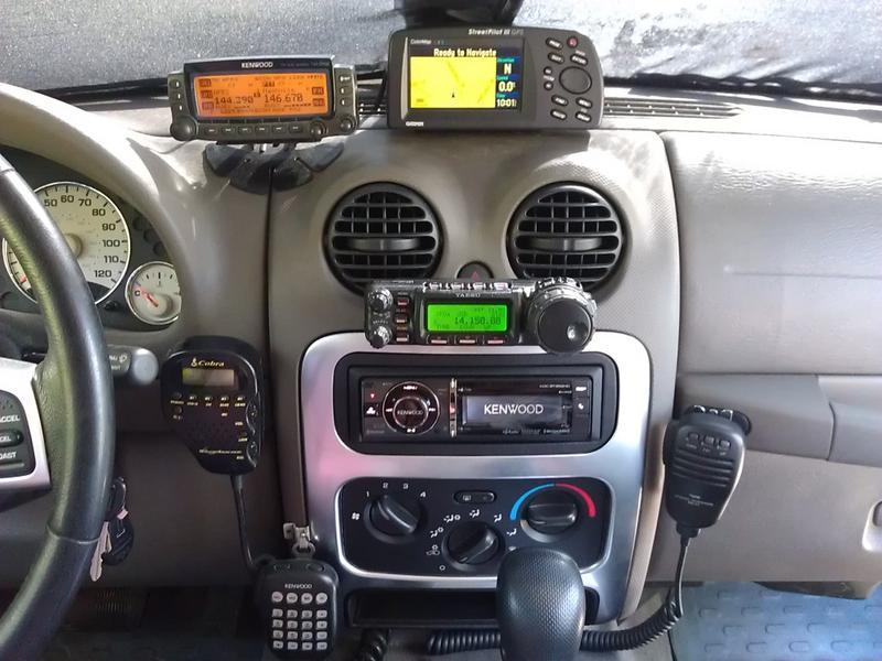 Guide to Install a CB Radio in a Jeep Liberty