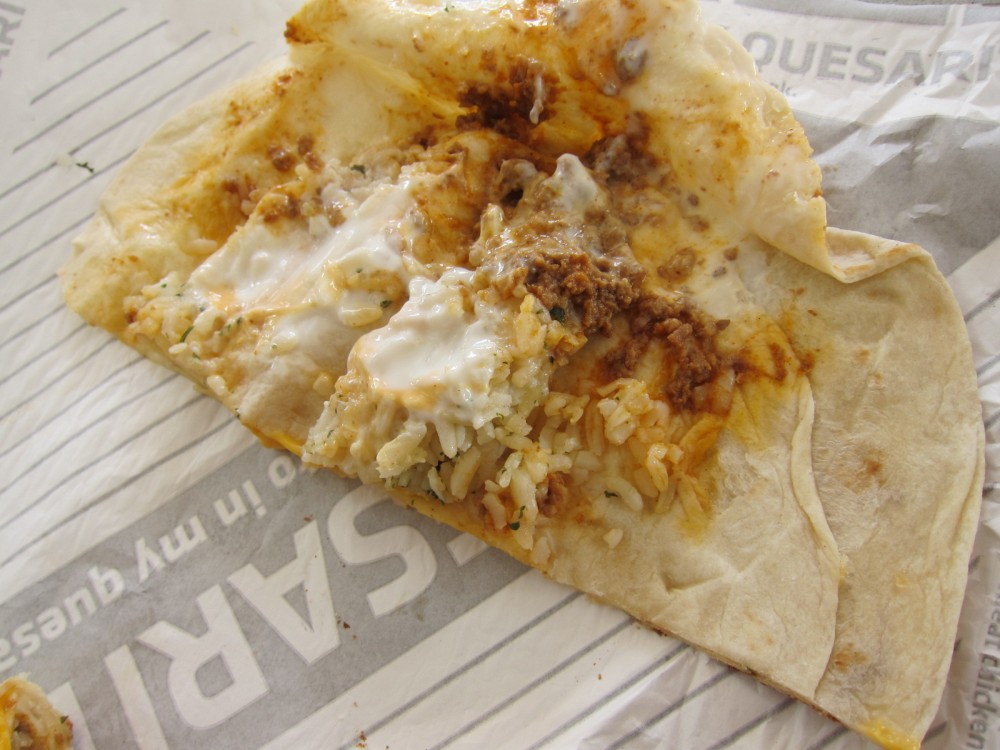 Review Taco Bell Quesarito Brand Eating