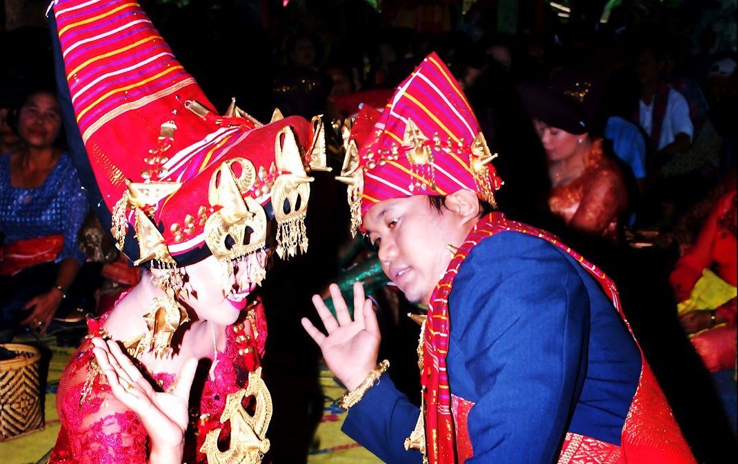 Contoh Dharma Wacana Singkat Faktor yang Mempengaruhi Contoh Dharma Wacana Singkat Faktor yang Mempengaruhi