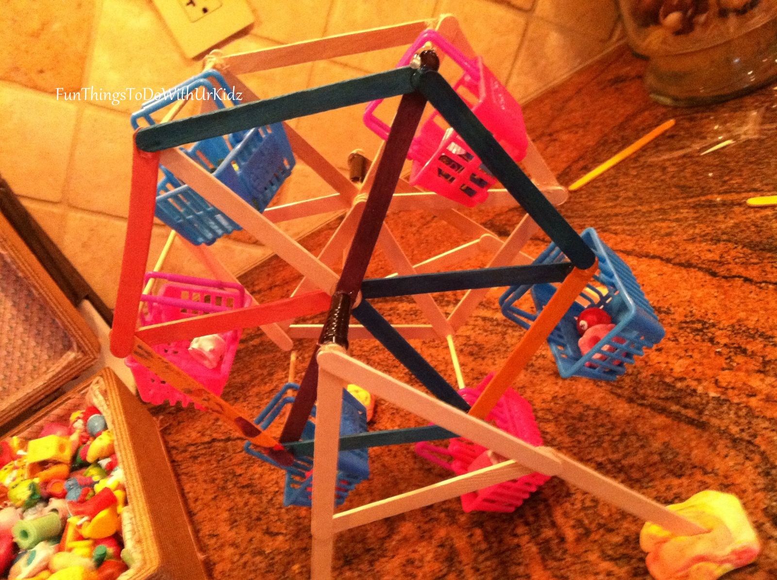 Shopkins Ferris wheel