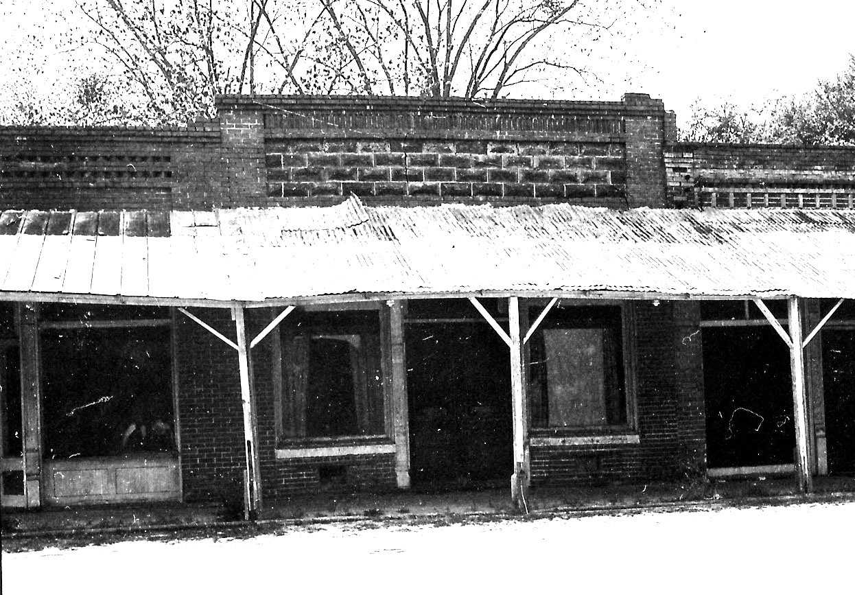 IMAGES OF OUR PAST DOWNTOWN KITE, CA. 1960, BY IRENE R. CLAXTON