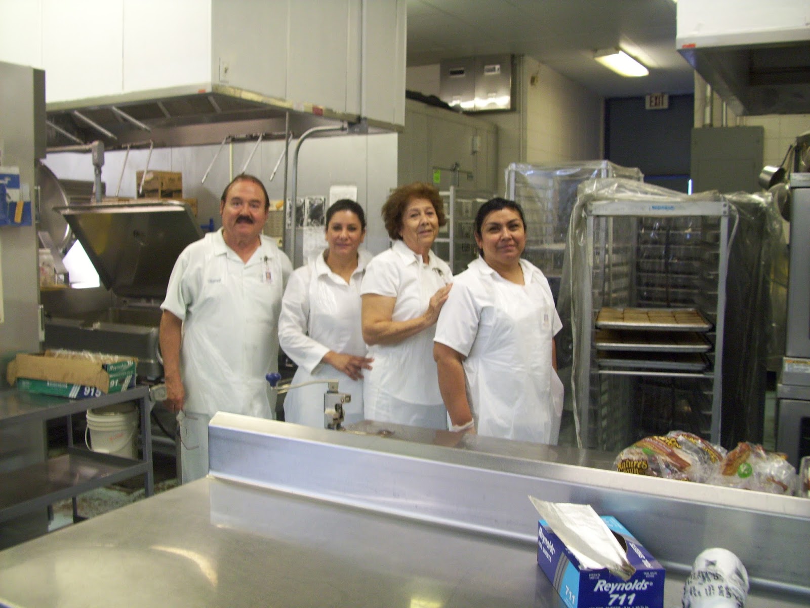 Eagle Pass ISD iVision Tiger Cafeteria Staff Prepare Excellence